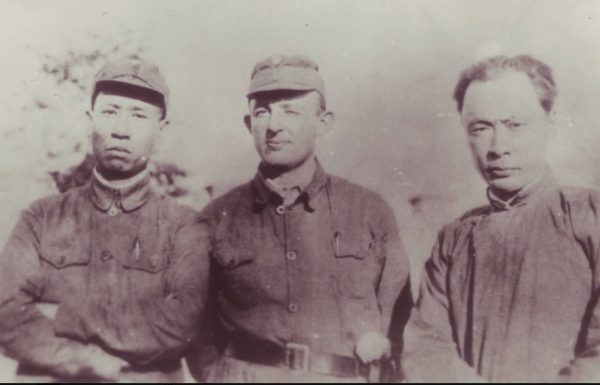 הסיפור המדהים של גנרל לואו היהודי מהצבא השחרור העממי של סין